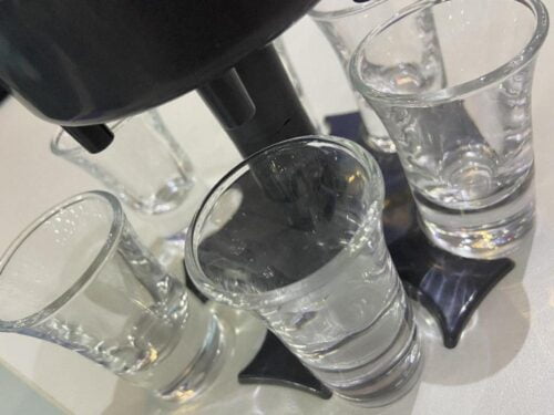 6 Shot Glass Dispenser photo review