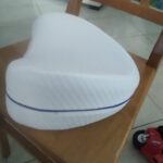 Pelvic Pillow™ - Reseña fotográfica de almohada ortopédica para piernas con espuma viscoelástica