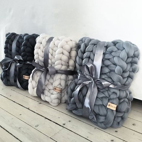 Handmade Chunky Knit Blanket 17